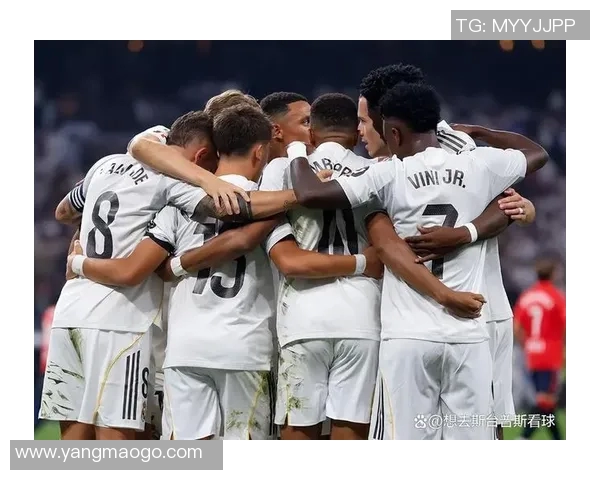 西甲联赛迎来新一轮热门对决，巴萨与皇马同场竞技！